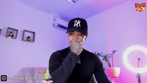 Snapshot of jordansmiith_ chatting on December 2024 09:29:02 PM Jordan Smith online show from December 2024 09:29:02 PM
