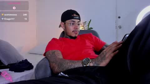 Snapshot of jordansmiith_ chatting on February 2025 01:03:02 AM Jordan Smith online show from February 2025 01:03:02 AM