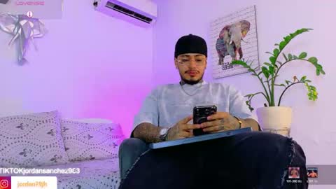 Snapshot of jordansmiith_ chatting on June 2026 09:03:02 PM Jordan Smith online show from June 2026 09:03:02 PM
