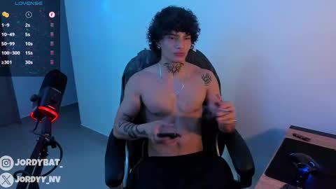 Snapshot of jordybatt chatting on November 2025 12:35:02 AM JORDY online show from November 2025 12:35:02 AM