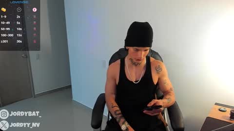 Snapshot of jordybatt chatting on November 2025 01:50:02 AM JORDY online show from November 2025 01:50:02 AM