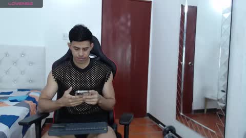 Snapshot of jose_rumbero91 chatting on February 2025 12:05:02 PM jose_rumbero91 online show from February 2025 12:05:02 PM