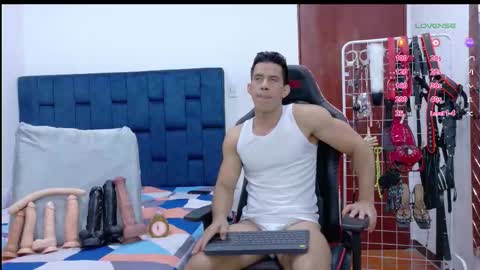 jose_rumbero91 online show from February 2026 02:54:01 AM