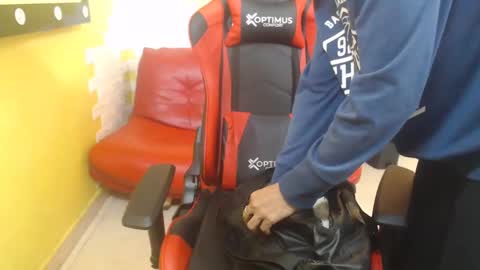 Snapshot of jose_sexycumm chatting on December 2024 07:11:02 PM jose_sexycumm online show from December 2024 07:11:02 PM