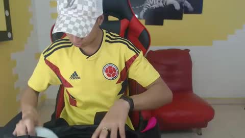 Snapshot of jose_sexycumm chatting on January 2025 08:16:02 PM jose_sexycumm online show from January 2025 08:16:02 PM
