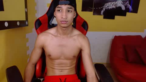 Snapshot of jose_sexycumm chatting on March 2025 10:21:02 PM jose_sexycumm online show from March 2025 10:21:02 PM