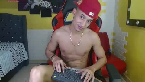jose_sexycumm online show from October 2025 07:46:02 PM