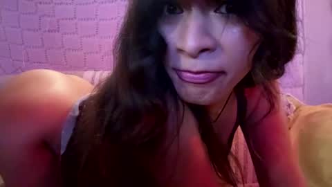 Josefa Lasumi  online show from November 2025 05:30:02 AM