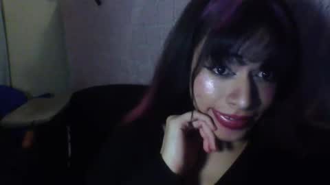 Josefa Lasumi  online show from November 2025 06:03:01 AM
