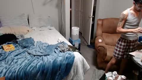 Josef online show from January 2025 03:11:01 AM