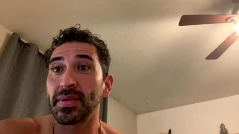 josemcmin online show from April 2026 03:38:01 AM