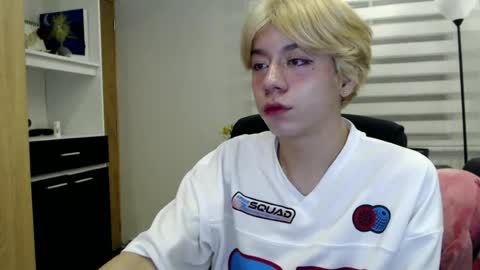 Snapshot of joseon_cute chatting on June 2026 06:22:02 AM joseon_cute online show from June 2026 06:22:02 AM