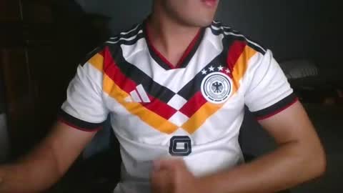 Snapshot of josepablomataflores chatting on July 2026 12:23:02 AM josepablomataflores online show from July 2026 12:23:02 AM
