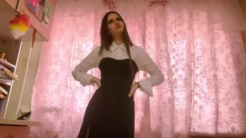 Emily Carter online show from April 2026 08:42:02 AM