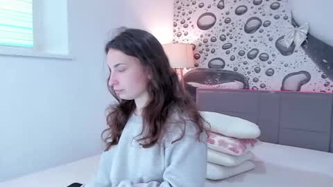 Josephine online show from April 2026 12:12:01 PM