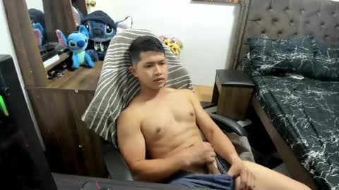 joshay21 online show from August 2026 12:40:01 PM