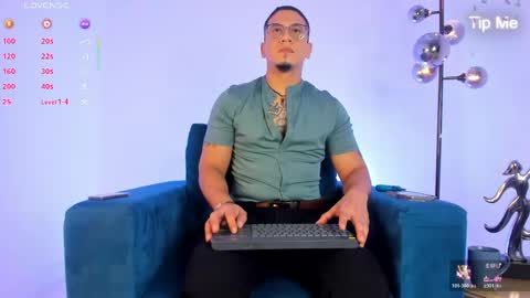 joshmiller___ online show from June 2026 07:08:02 PM