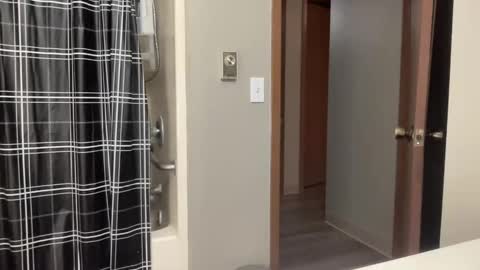 joshperrygoon online show from December 2024 07:40:01 AM