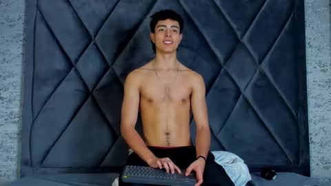 Josh Rashford online show from February 2025 03:08:01 PM