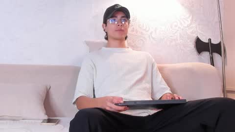 Josh Rashford online show from October 2025 09:38:02 PM