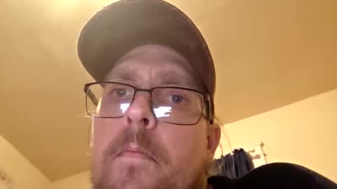 joshua2385 online show from March 2026 05:37:02 AM