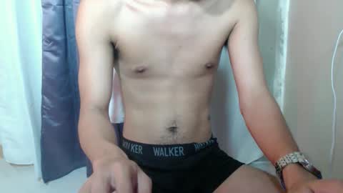 joshua_adrian online show from February 2026 05:33:02 AM