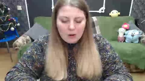 josiesun771 online show from February 2025 07:29:02 AM