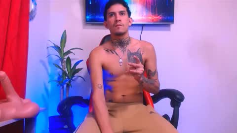 josue_linares online show from June 2026 12:29:01 PM