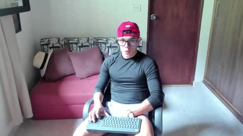 Snapshot of joulianogreco1 chatting on September 2025 04:29:02 PM Im Jouliano online show from September 2025 04:29:02 PM