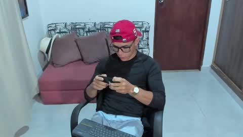 Snapshot of joulianogreco1 chatting on September 2025 04:35:01 AM Im Jouliano online show from September 2025 04:35:01 AM