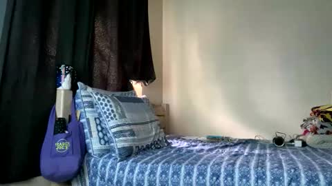 Joy3100 online show from November 2025 09:03:02 PM