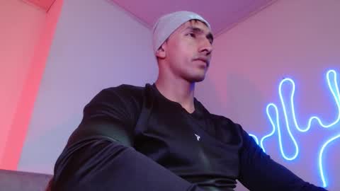  JOYLOPEZFIT online show from January 2025 02:25:01 PM