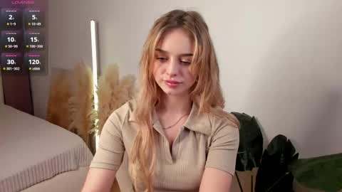 Joyce online show from October 2025 01:25:01 PM