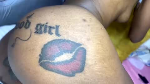 Butterflyass online show from February 2025 01:22:01 AM