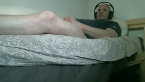 jozef226 online show from April 2026 06:21:01 PM