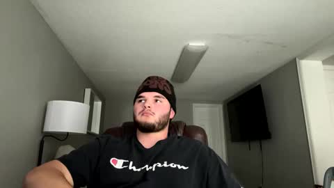 Snapshot of jp46893 chatting on February 2025 08:11:02 PM jp46893 online show from February 2025 08:11:02 PM