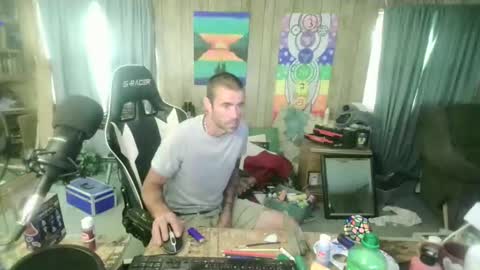 jrizzle1111 online show from September 2025 12:07:01 PM