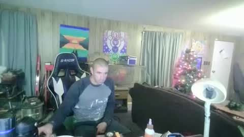 jrizzle1111 online show from December 2025 02:27:01 AM