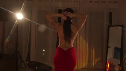 Jennifer Diaz online show from May 2026 10:18:01 PM