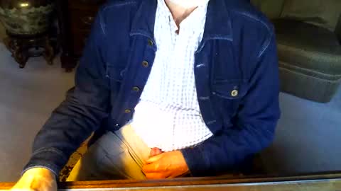 jt335577 online show from November 2025 07:48:02 PM