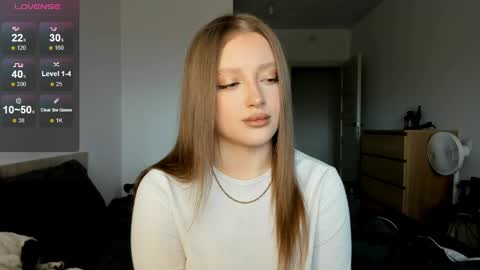 Julia and Julia online show from April 2026 01:07:01 PM