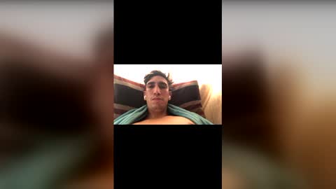juaaan_sebass08122 online show from May 2026 01:06:02 PM