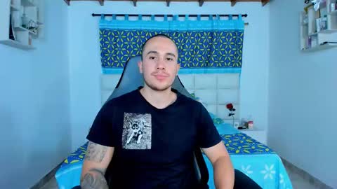 Juan online show from January 2025 04:36:02 AM