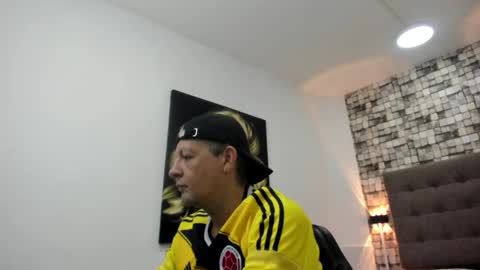 JUAN  online show from March 2026 11:27:01 AM