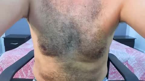 JUAN  online show from April 2026 07:14:01 PM