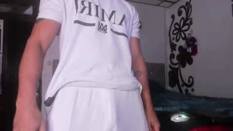 juan online show from November 2025 10:15:02 PM