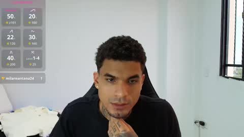 juan_gomez_1 online show from February 2026 08:40:02 PM