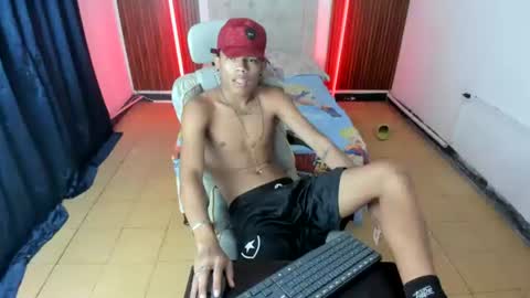 Snapshot of juan_mhata chatting on June 2026 01:21:01 AM Juan Mhata online show from June 2026 01:21:01 AM