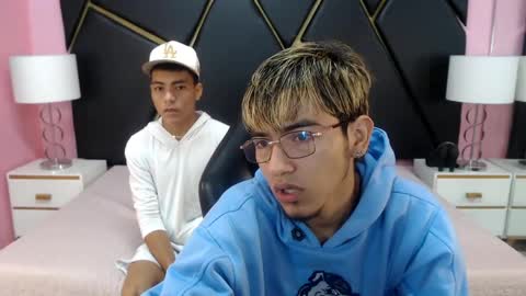 juan_saul1 online show from April 2026 10:14:02 AM