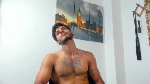 Juan Esteban online show from December 2025 02:50:02 AM